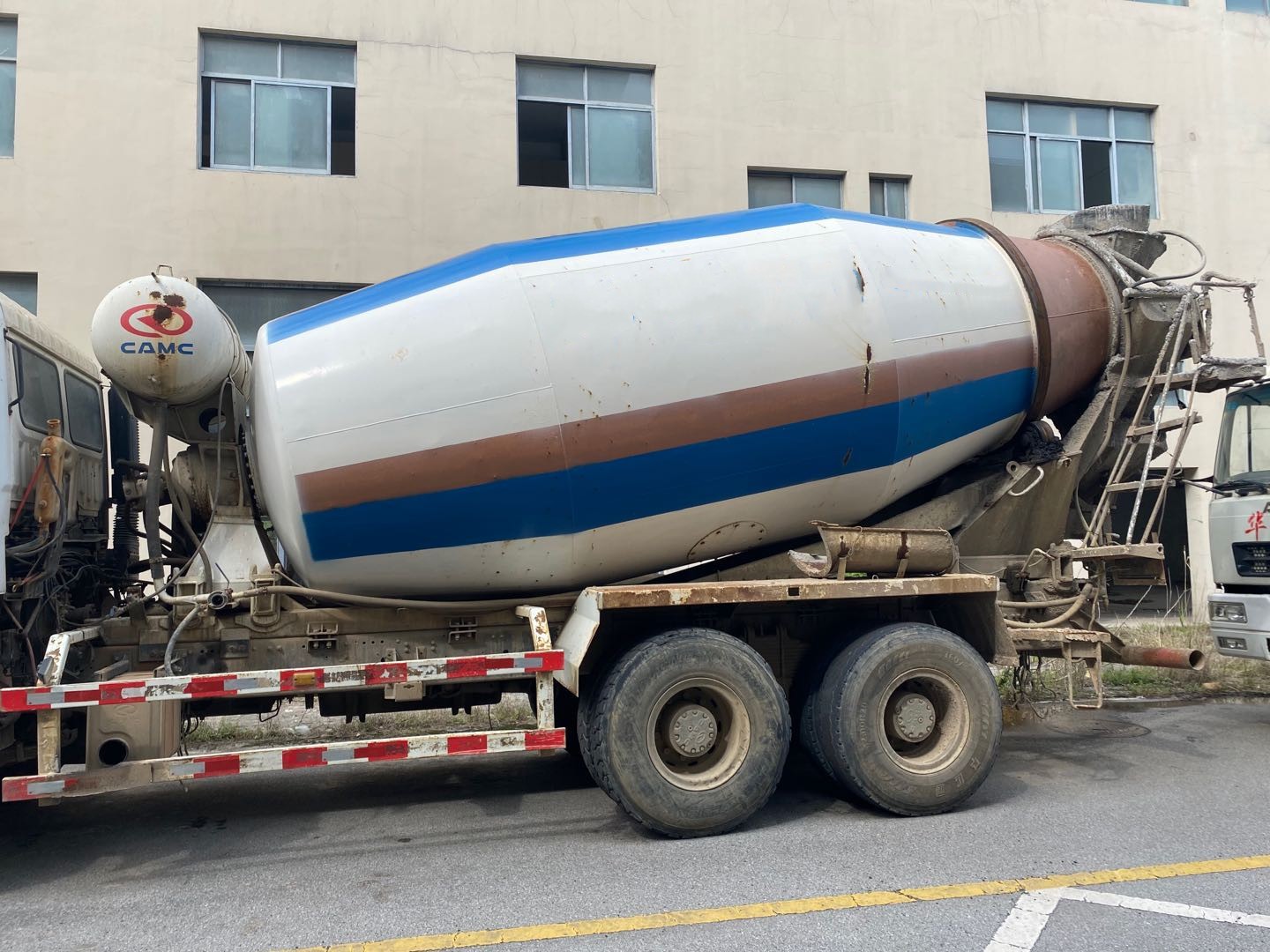 https://images.tongzsf.com/tong/truck_machine/20210127/16011629d59944.jpg