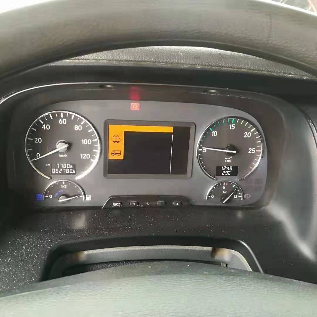 https://images.tongzsf.com/tong/truck_machine/20210127/1601162a305356.jpg