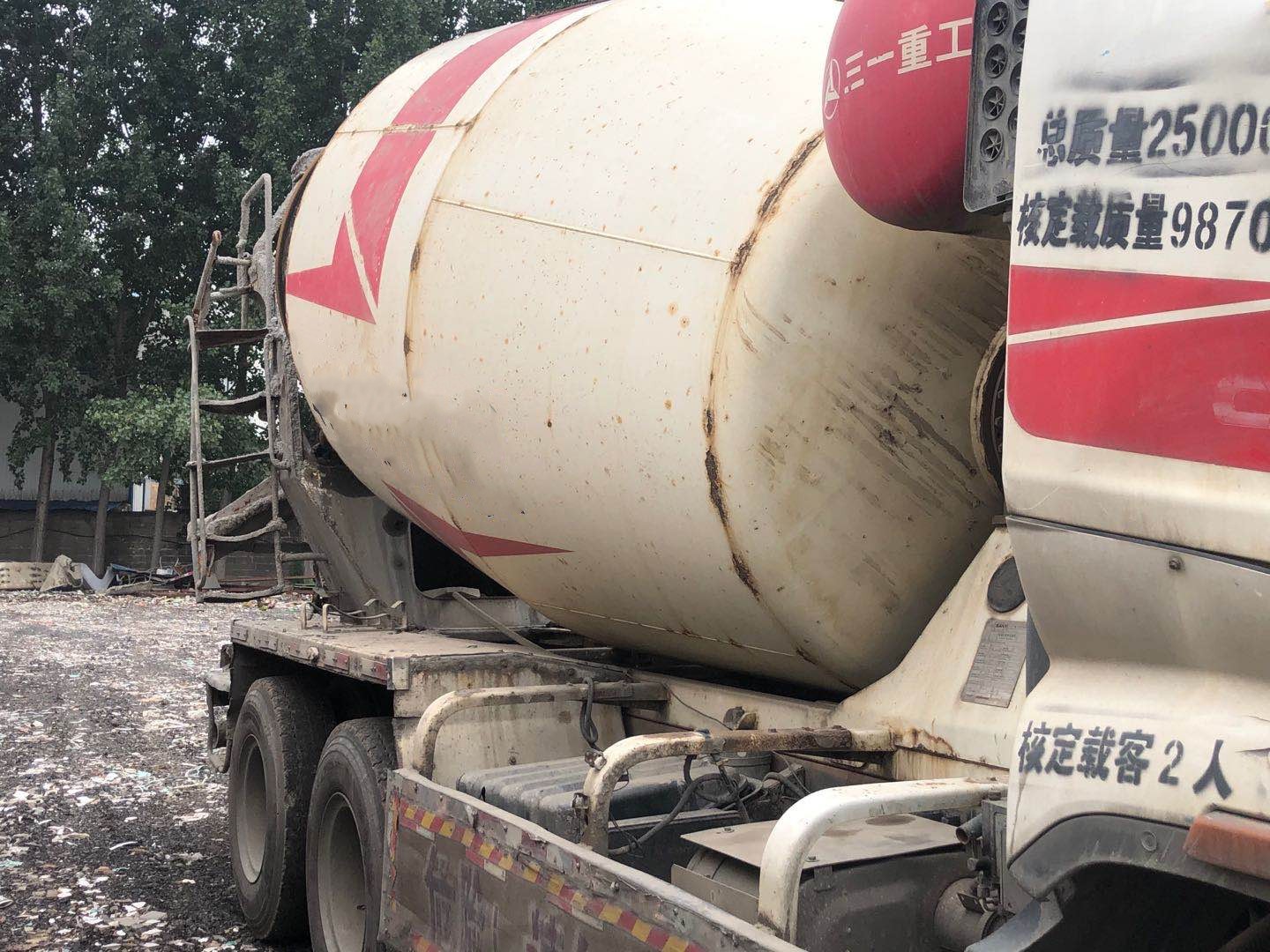 https://images.tongzsf.com/tong/truck_machine/20210127/1601162a5c53c2.jpg