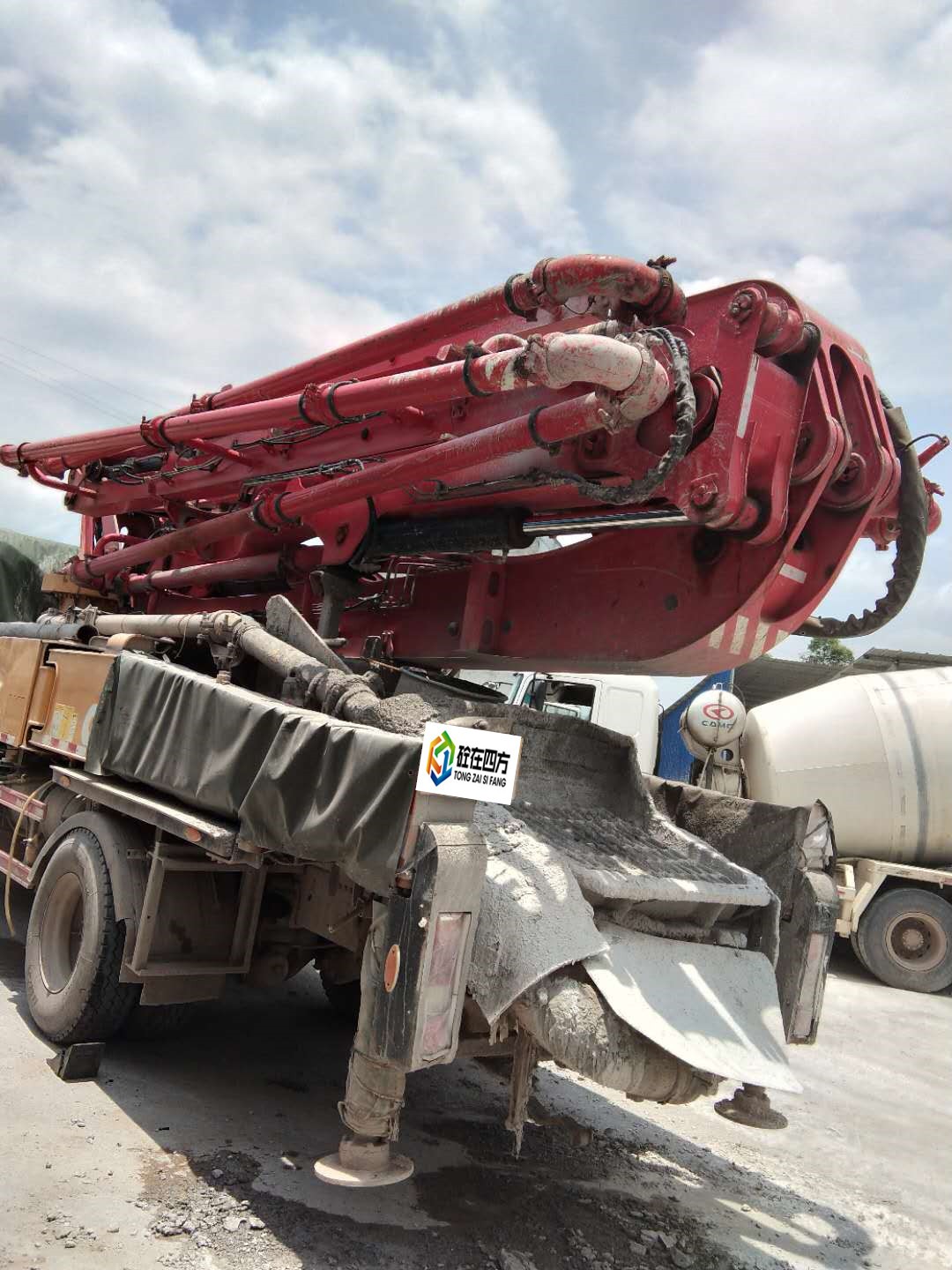 https://images.tongzsf.com/tong/truck_machine/20210127/1601164ee10b15.jpg