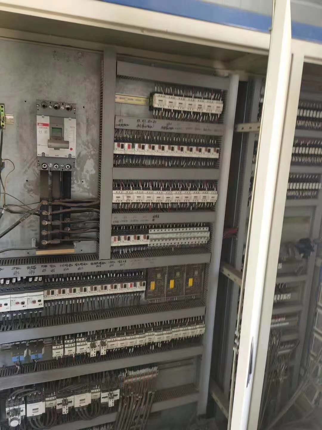 https://images.tongzsf.com/tong/truck_machine/20210127/1601164f45e3d0.jpg