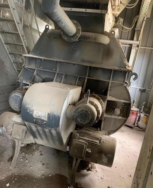 https://images.tongzsf.com/tong/truck_machine/20210127/1601164f677bc2.jpg