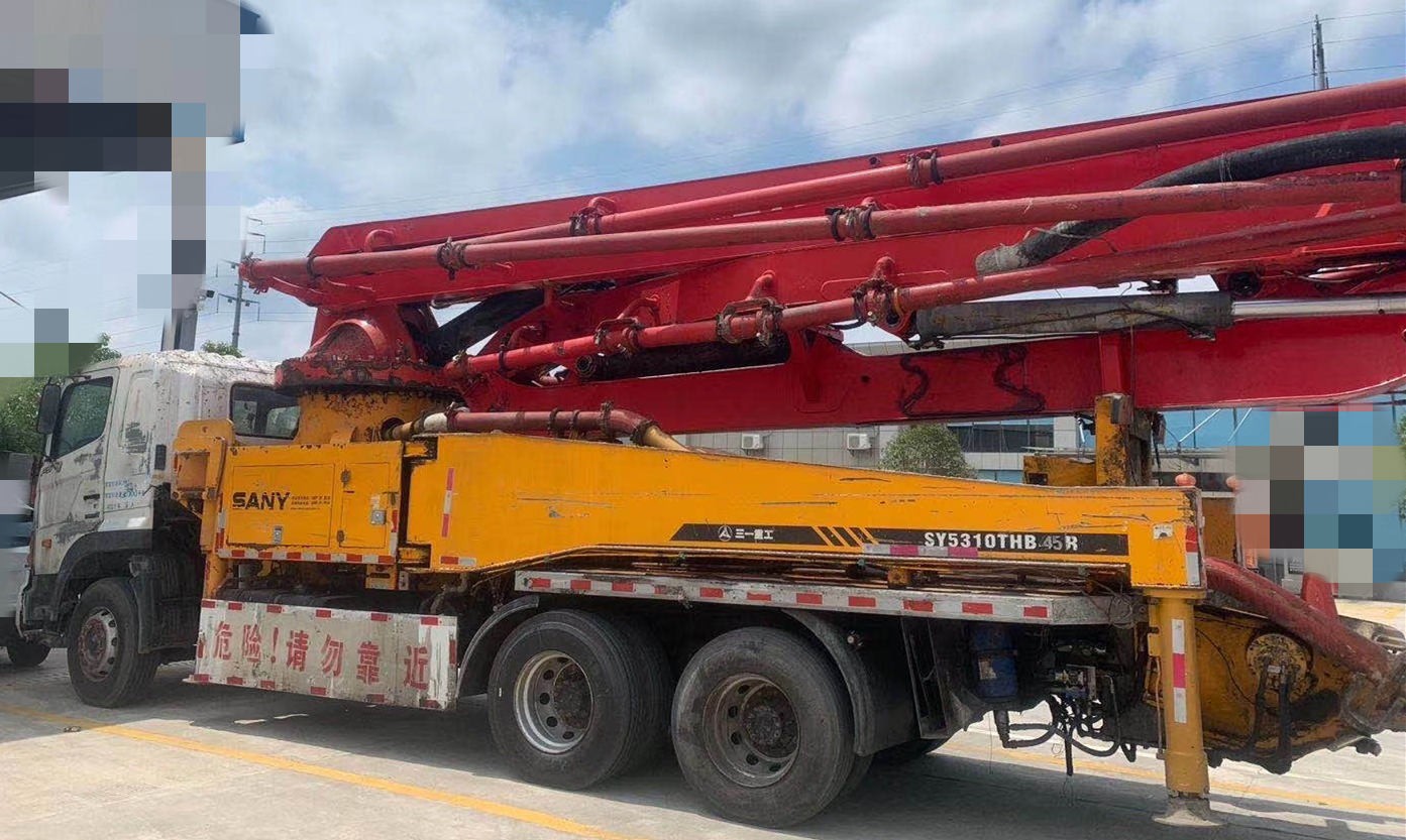 https://images.tongzsf.com/tong/truck_machine/20210127/1601164f72ad82.jpg