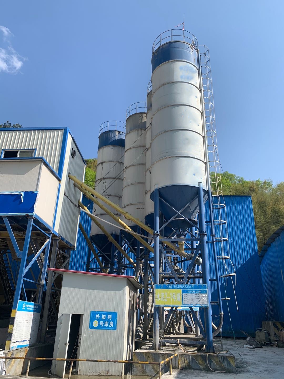 https://images.tongzsf.com/tong/truck_machine/20210127/1601166210a581.jpg