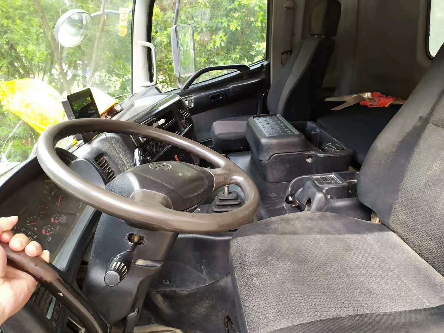 https://images.tongzsf.com/tong/truck_machine/20210127/16011662433d6d.jpg