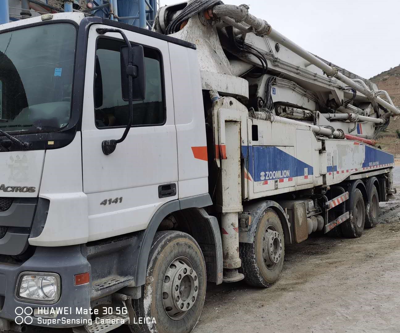 https://images.tongzsf.com/tong/truck_machine/20210127/16011662a4ab83.jpg