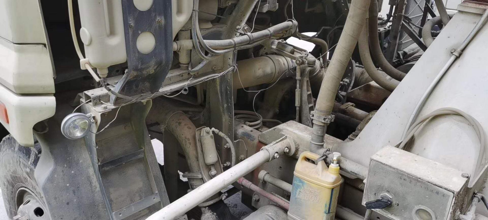 https://images.tongzsf.com/tong/truck_machine/20210127/16011662eb22e2.jpg