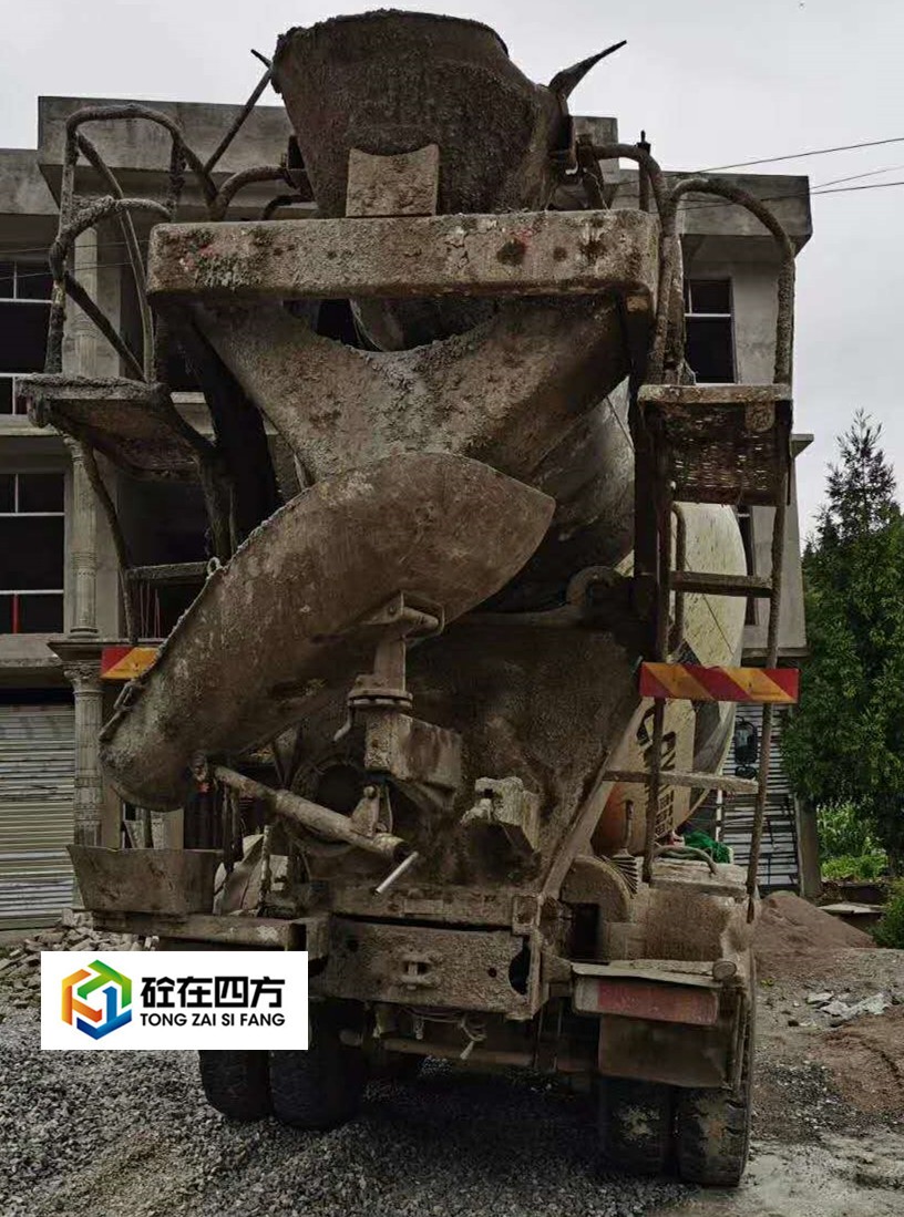 https://images.tongzsf.com/tong/truck_machine/20210127/16011674b56ff1.jpg