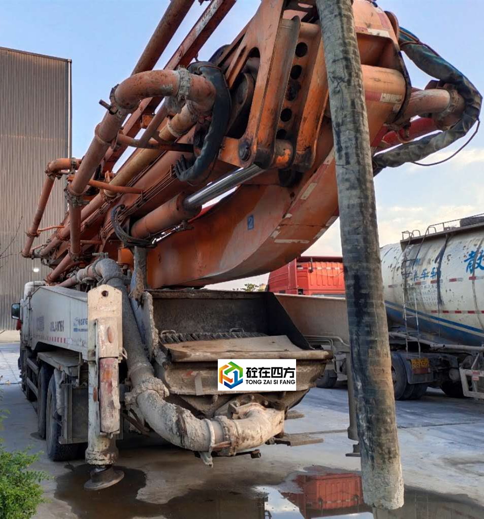 https://images.tongzsf.com/tong/truck_machine/20210127/1601169a21c722.jpg