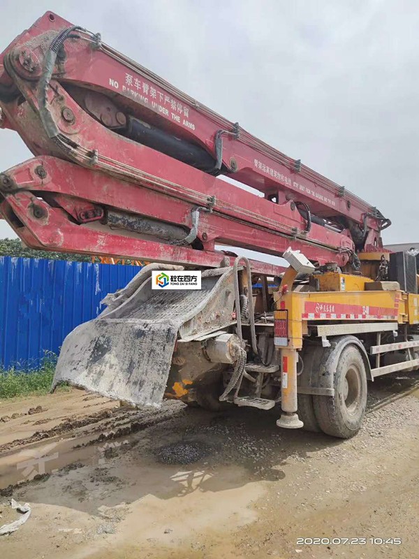 https://images.tongzsf.com/tong/truck_machine/20210127/1601169afce69d.jpg