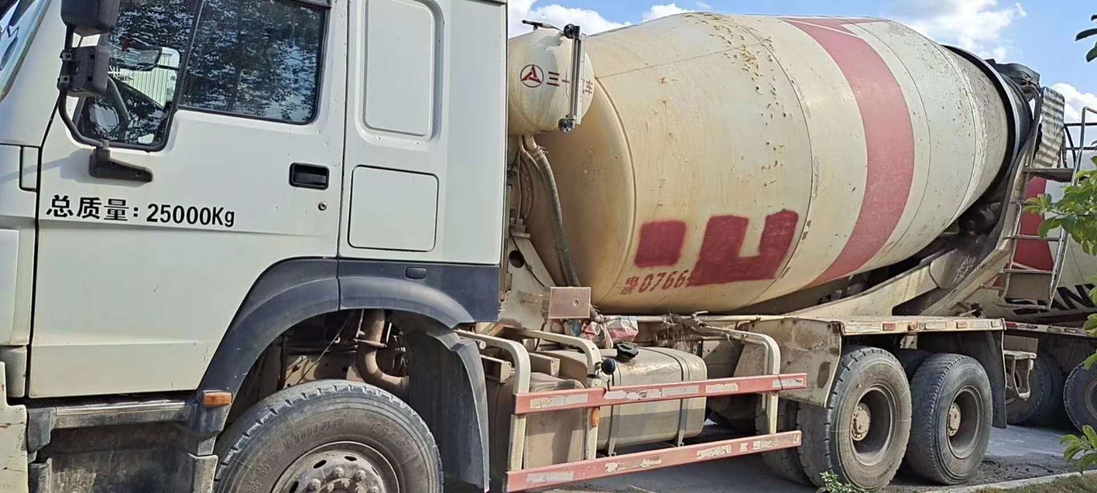 https://images.tongzsf.com/tong/truck_machine/20210127/160116ad383b13.jpg