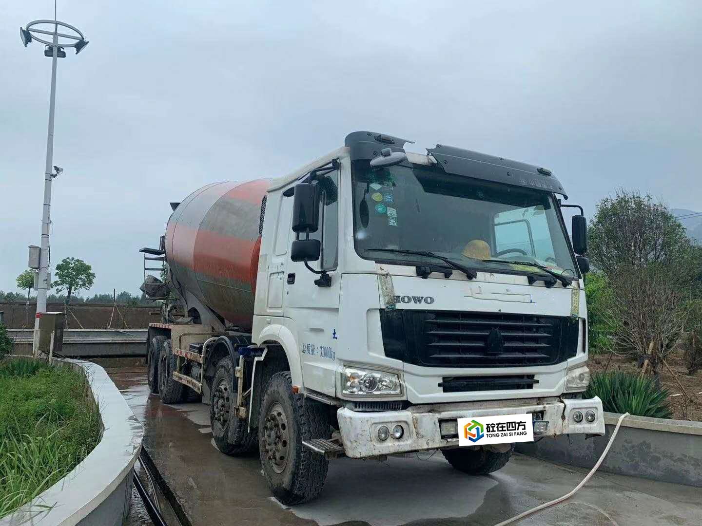 https://images.tongzsf.com/tong/truck_machine/20210127/160116bf94963c.jpg