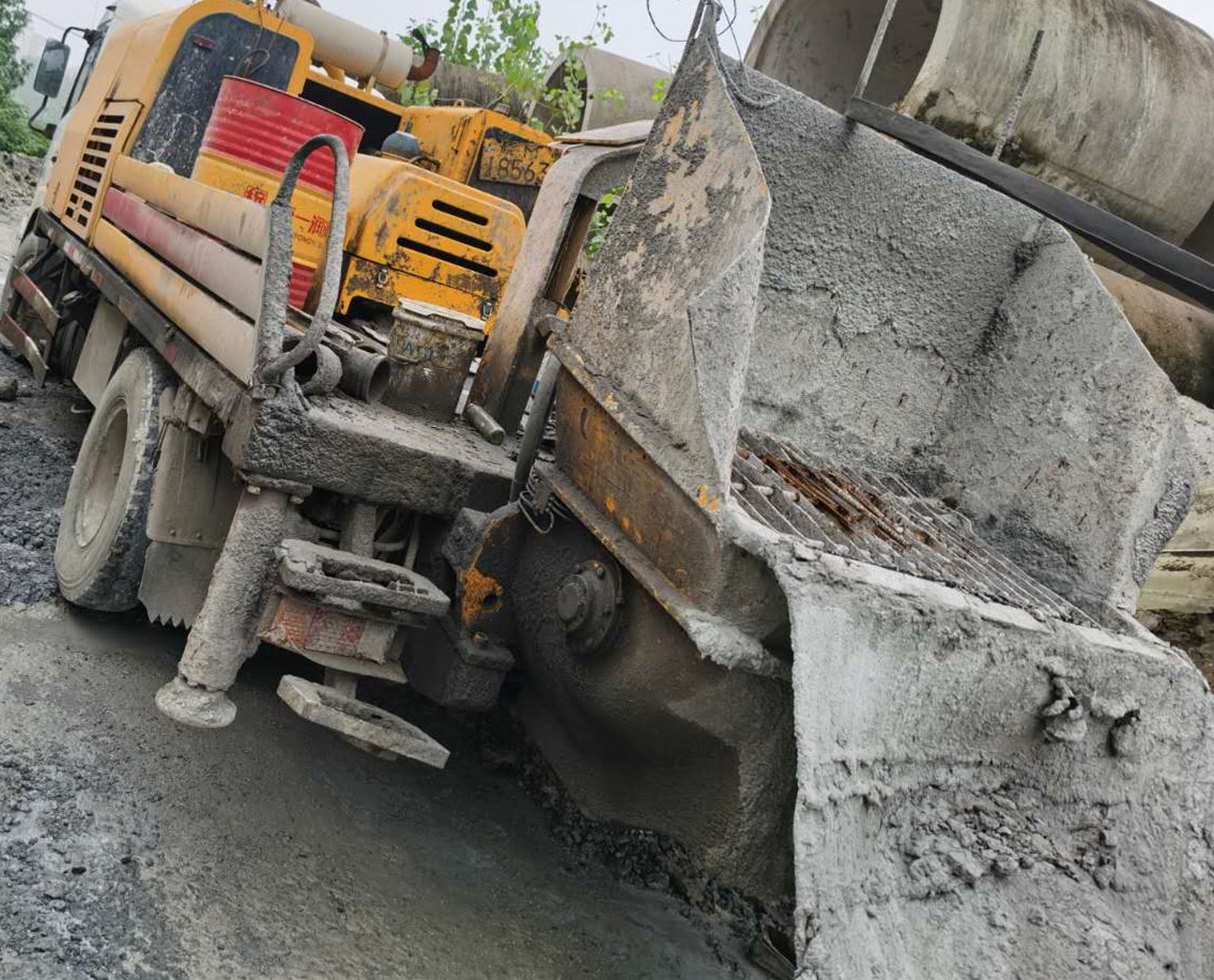 https://images.tongzsf.com/tong/truck_machine/20210127/160116d1e1e7f7.jpg