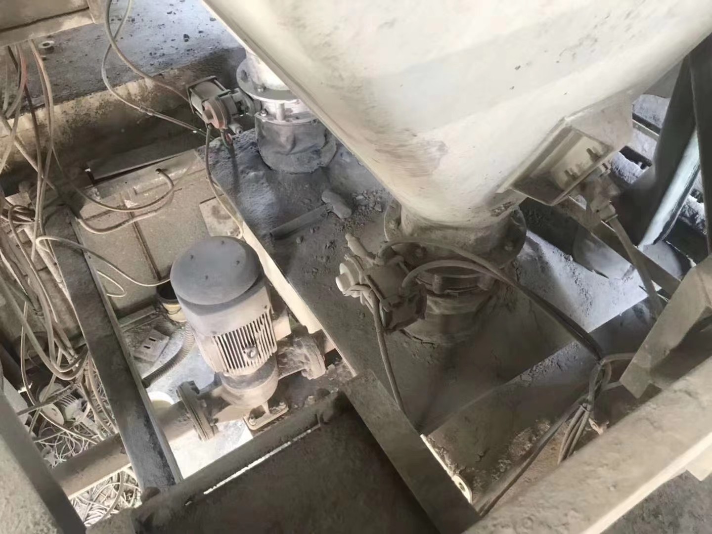 https://images.tongzsf.com/tong/truck_machine/20210127/160116d225efab.jpg