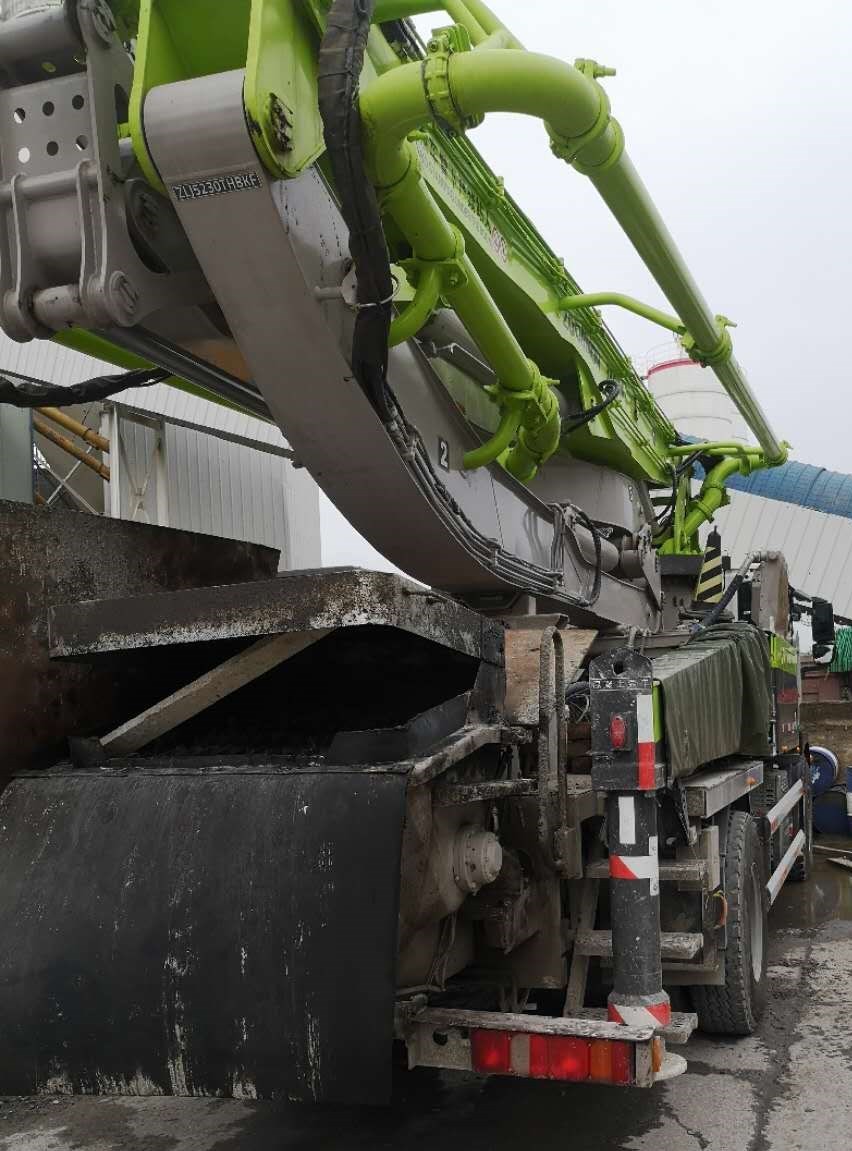 https://images.tongzsf.com/tong/truck_machine/20210127/160116d2438916.jpg