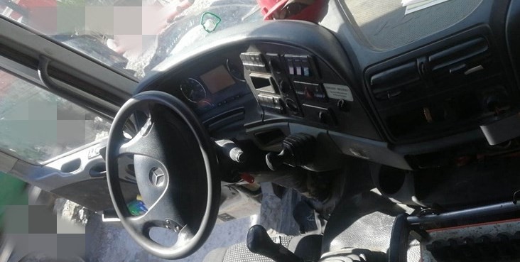 https://images.tongzsf.com/tong/truck_machine/20210127/160116d2bab6f8.jpg