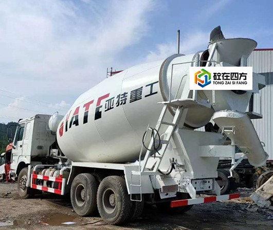 https://images.tongzsf.com/tong/truck_machine/20210127/160116d30bb9df.jpg