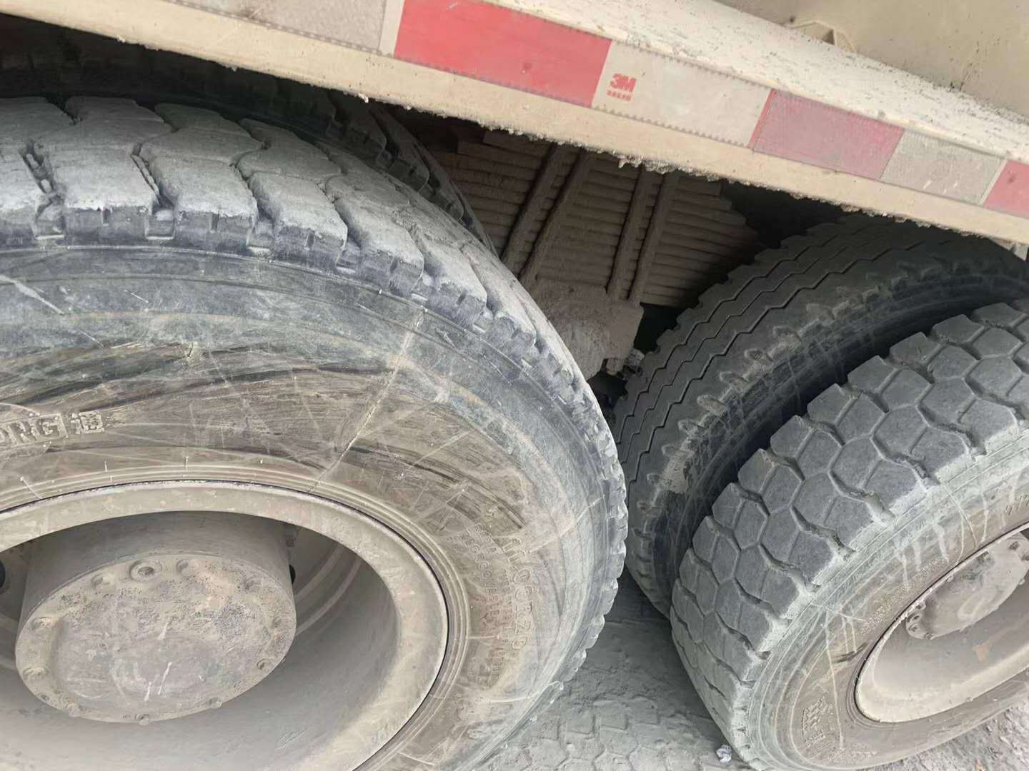 https://images.tongzsf.com/tong/truck_machine/20210127/160116d32858b9.jpg