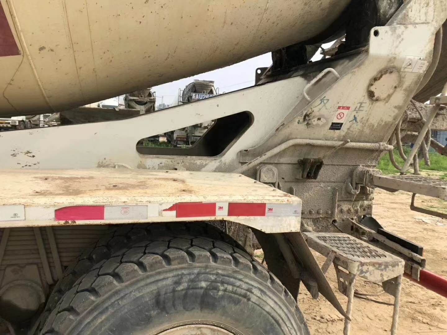 https://images.tongzsf.com/tong/truck_machine/20210127/160116e5a89aa0.jpg