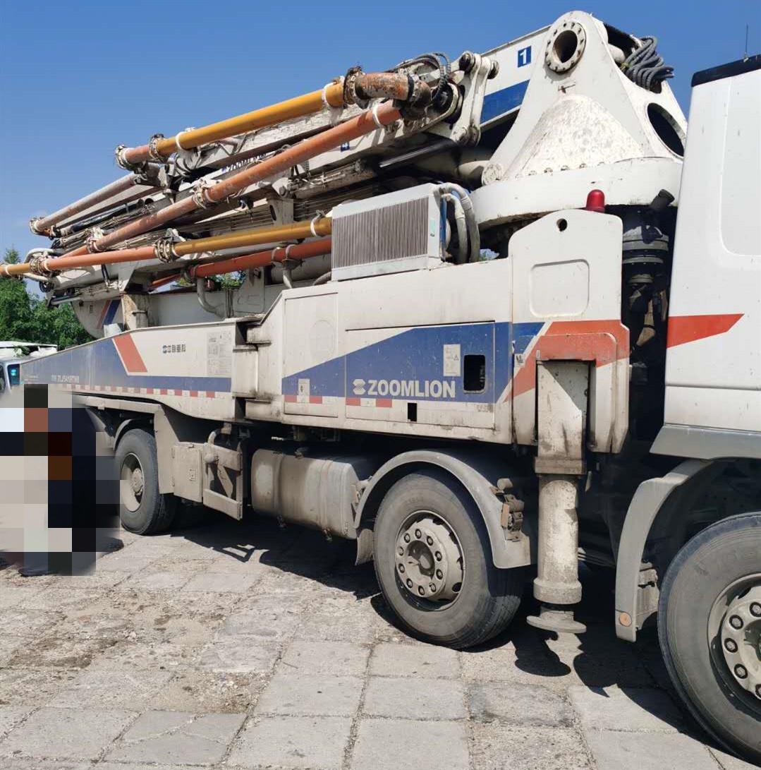 https://images.tongzsf.com/tong/truck_machine/20210127/160116e5b9ffb2.jpg