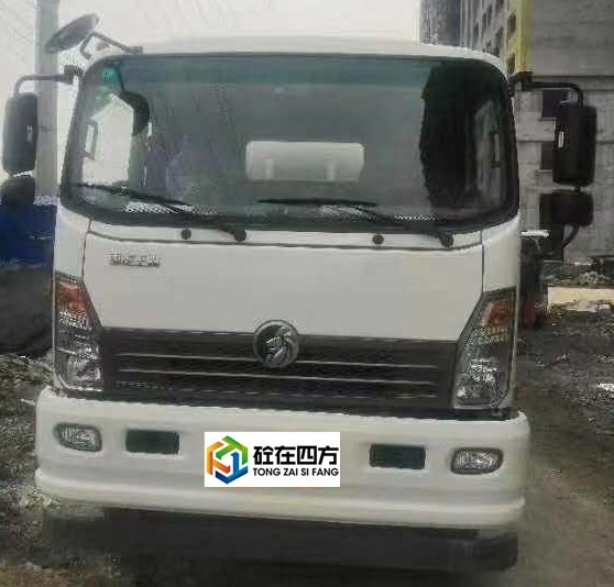 https://images.tongzsf.com/tong/truck_machine/20210127/160116f8822c43.jpg