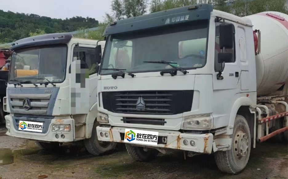 https://images.tongzsf.com/tong/truck_machine/20210127/160116f8dc304e.jpg