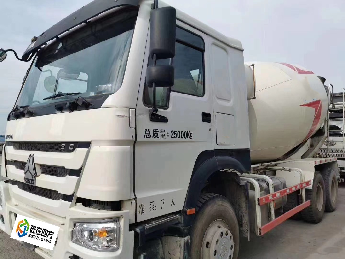 https://images.tongzsf.com/tong/truck_machine/20210127/1601170b0ee303.jpg