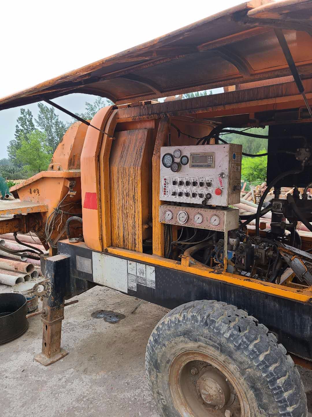 https://images.tongzsf.com/tong/truck_machine/20210127/1601170b5943f6.jpg