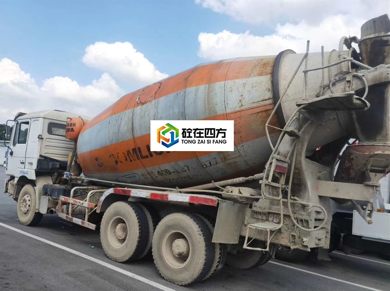 https://images.tongzsf.com/tong/truck_machine/20210127/1601171d63ca60.jpg