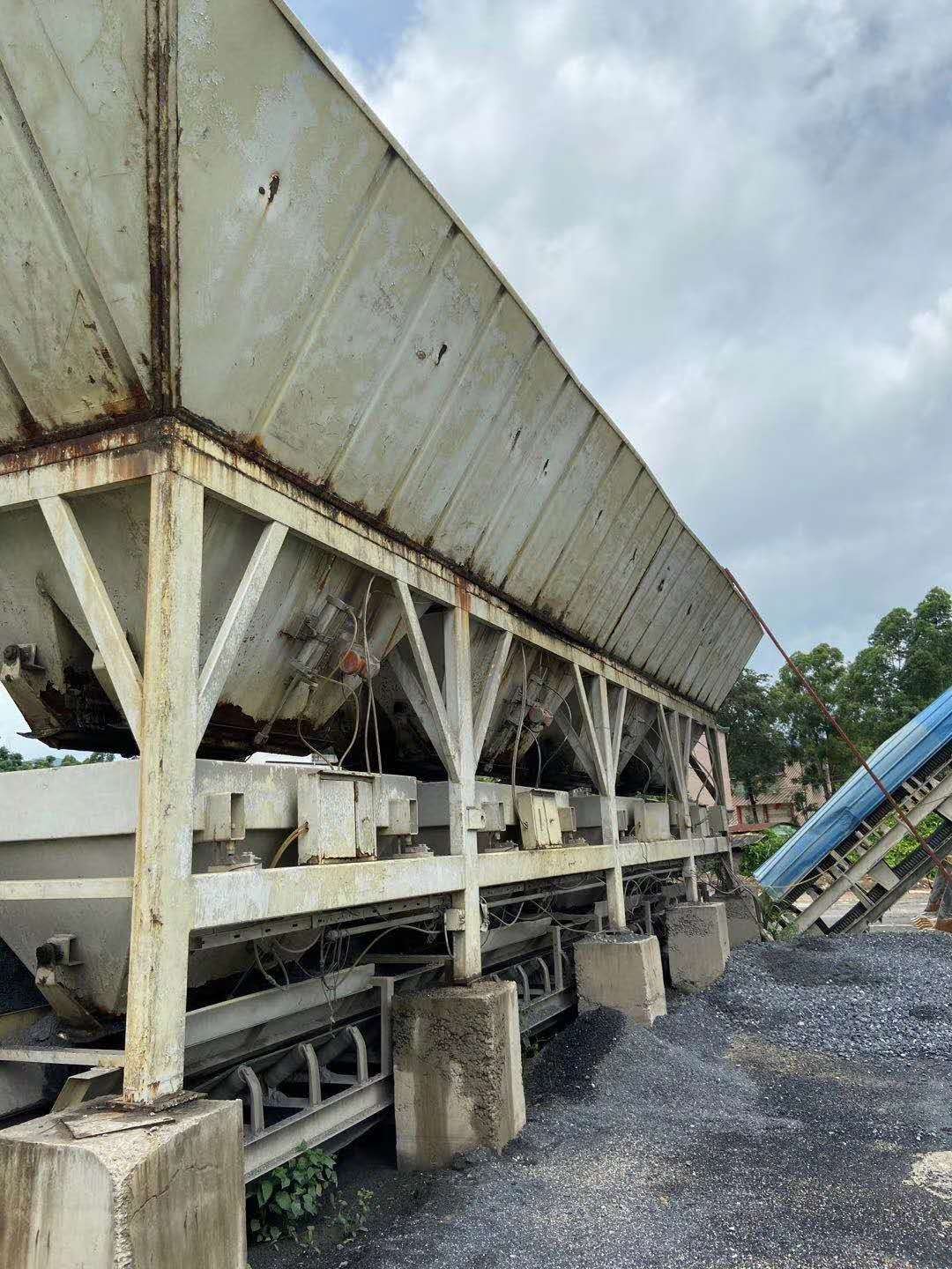 https://images.tongzsf.com/tong/truck_machine/20210127/1601171d96842f.jpg