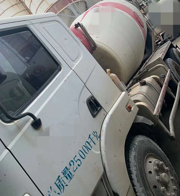 https://images.tongzsf.com/tong/truck_machine/20210127/160117304790f9.jpg