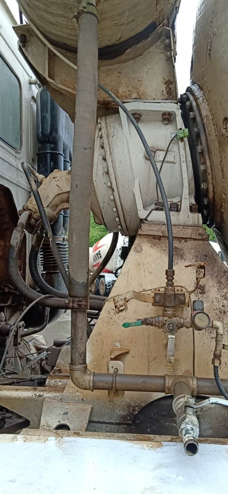 https://images.tongzsf.com/tong/truck_machine/20210127/16011730fedf99.jpg