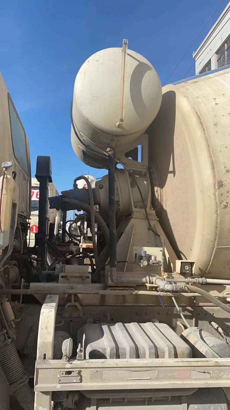 https://images.tongzsf.com/tong/truck_machine/20210127/160117426143f9.jpg
