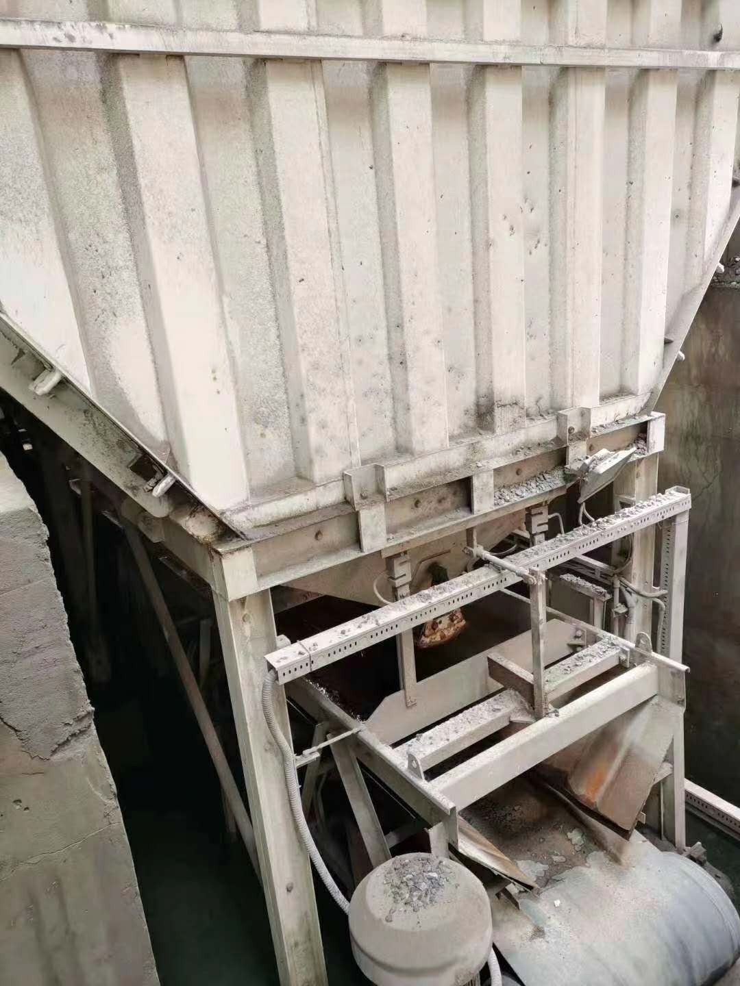 https://images.tongzsf.com/tong/truck_machine/20210127/16011742c662dc.jpg