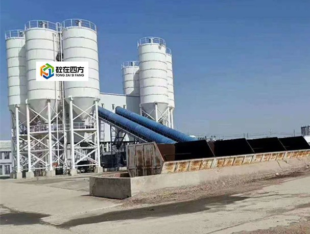 https://images.tongzsf.com/tong/truck_machine/20210127/1601175535f967.jpg