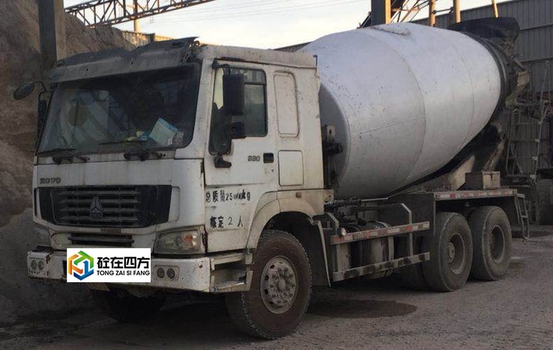 https://images.tongzsf.com/tong/truck_machine/20210127/160117559822de.jpg