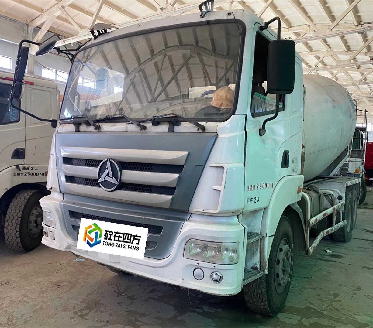 https://images.tongzsf.com/tong/truck_machine/20210127/1601175637b7be.jpg