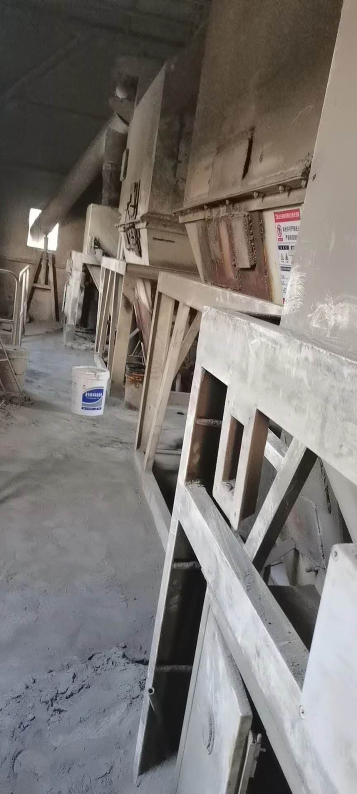 https://images.tongzsf.com/tong/truck_machine/20210127/16011768a4a2e3.jpg