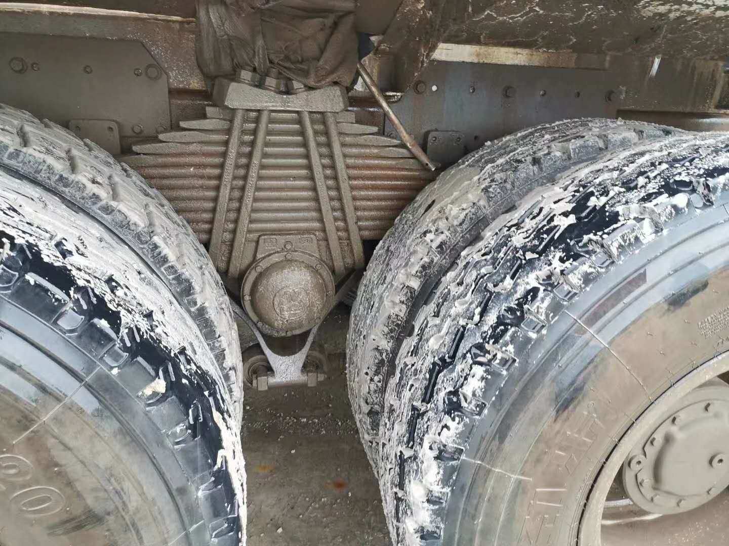 https://images.tongzsf.com/tong/truck_machine/20210127/1601177b057bd8.jpg