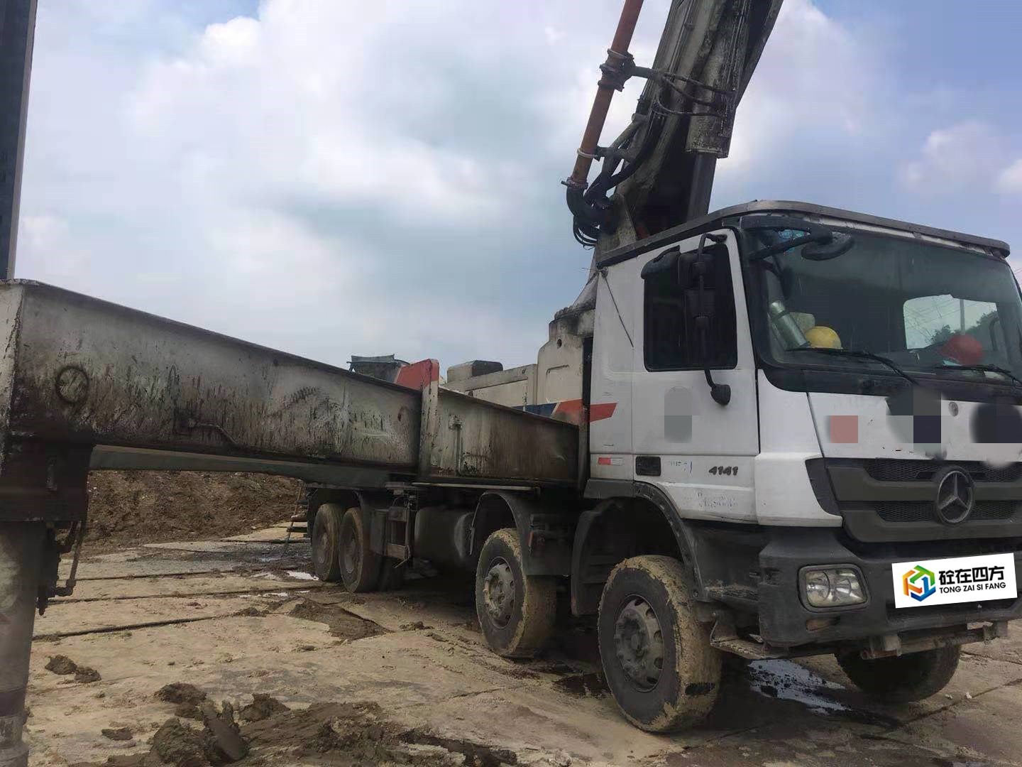 https://images.tongzsf.com/tong/truck_machine/20210127/1601177b25a4ca.jpg