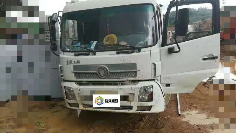 https://images.tongzsf.com/tong/truck_machine/20210127/1601177c03a447.jpg