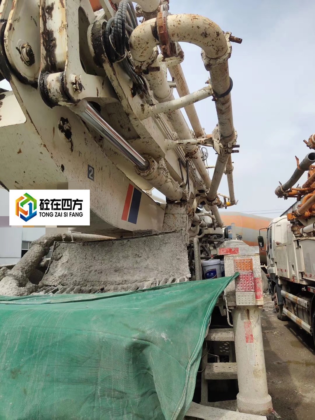 https://images.tongzsf.com/tong/truck_machine/20210127/1601178df3c8f0.jpg