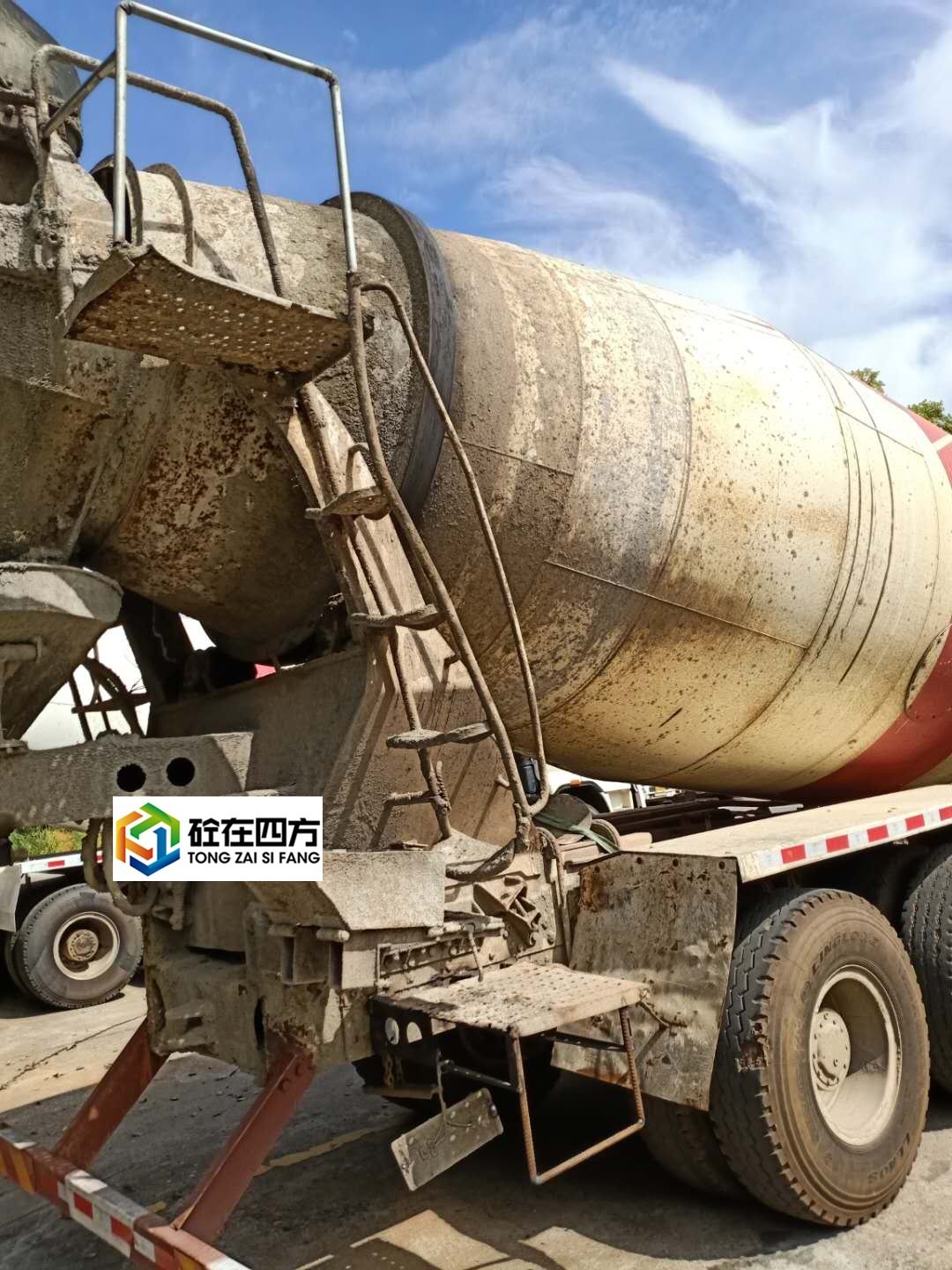 https://images.tongzsf.com/tong/truck_machine/20210127/1601178e13a332.jpg