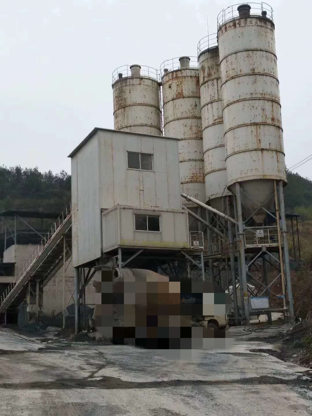 https://images.tongzsf.com/tong/truck_machine/20210127/1601178e22d16f.jpg