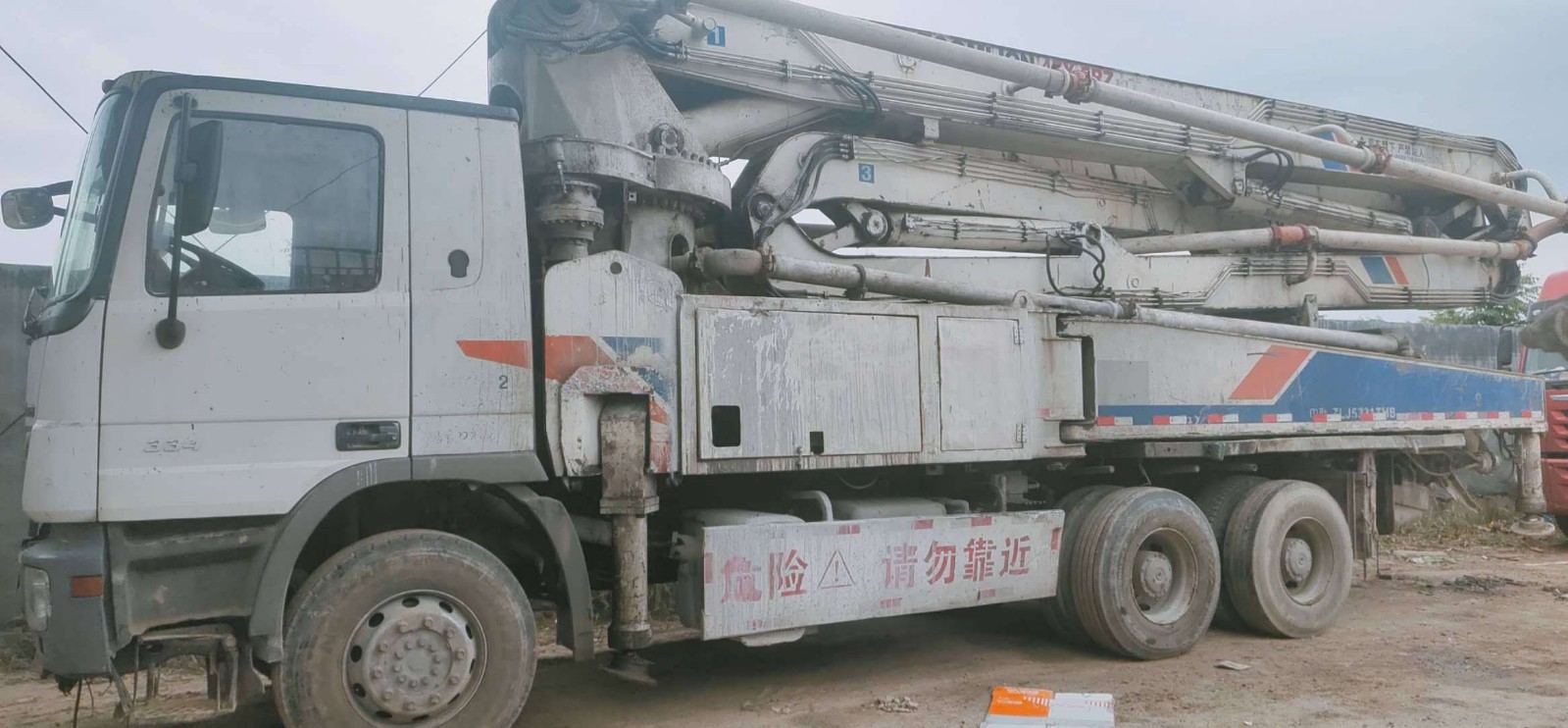 https://images.tongzsf.com/tong/truck_machine/20210127/1601178e686569.jpg
