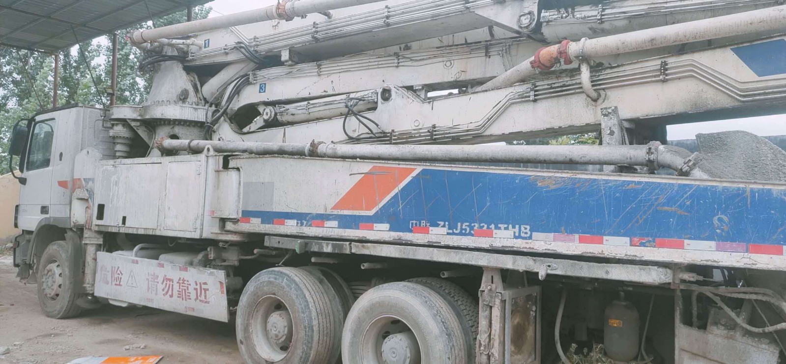 https://images.tongzsf.com/tong/truck_machine/20210127/1601178e6aaf80.jpg