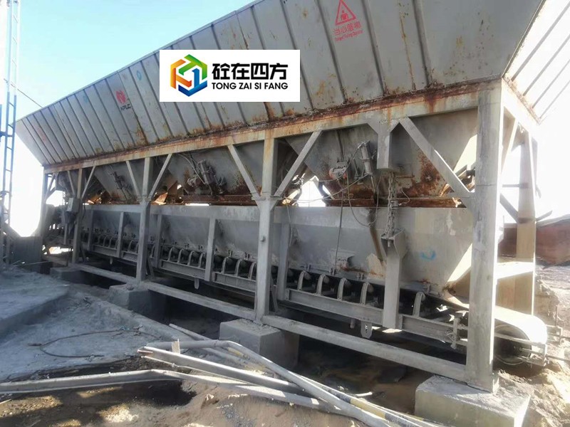 https://images.tongzsf.com/tong/truck_machine/20210127/160117a0943785.jpg