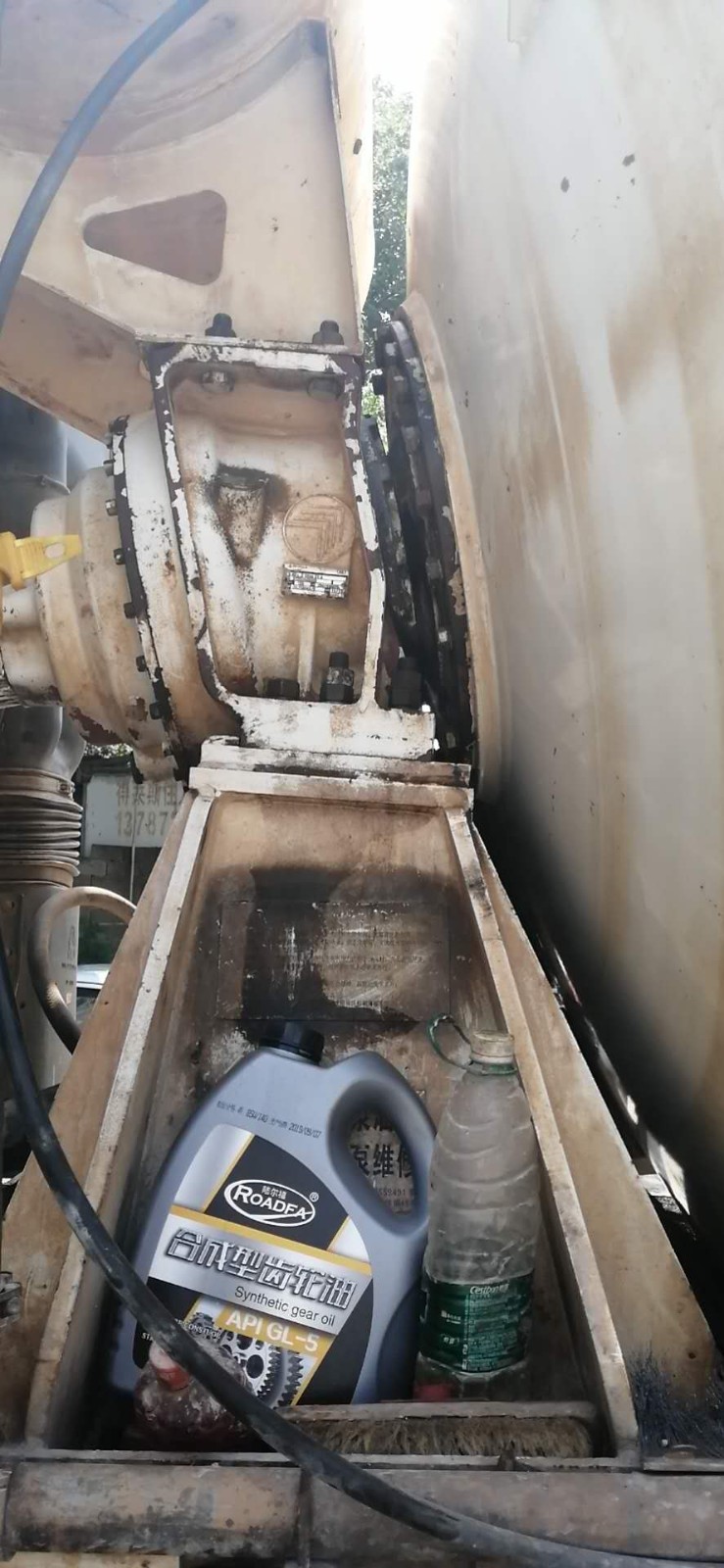 https://images.tongzsf.com/tong/truck_machine/20210127/160117a0f58c9d.jpg