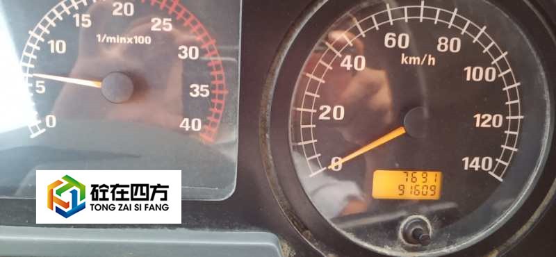 https://images.tongzsf.com/tong/truck_machine/20210127/160117a16ec3fa.jpg