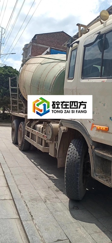 https://images.tongzsf.com/tong/truck_machine/20210127/160117b2e556e0.jpg